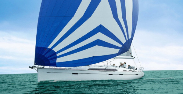 Le Bavaria Cruiser 51 propose une location hebdomadaire Sukosan-Croatie