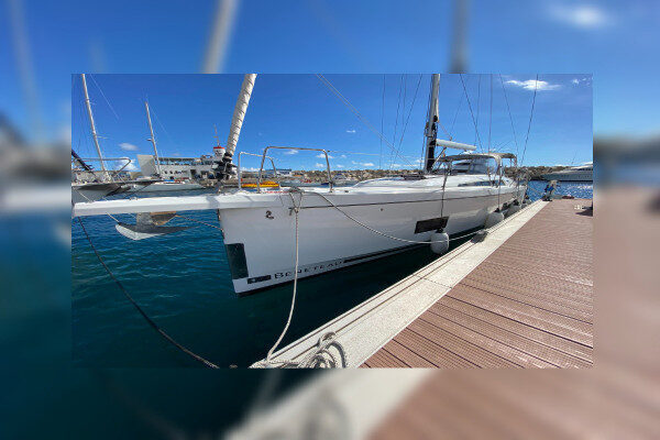 Weekly sail boat charters in Ibiza - Spain