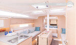 High-end yacht offer weekly charters Antibes-France
