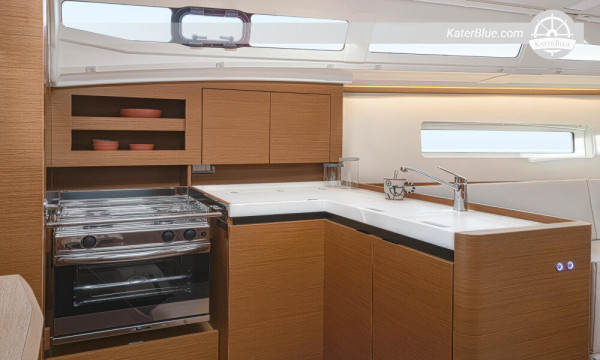 Luxus-Segelyacht-Wochencharter in Antibes, Frankreich