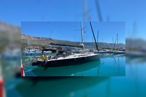 Premium More yacht for weekly charter Hvar-Croatia
