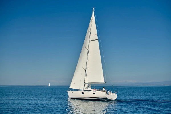 Elan deluxe -alus 3 tunnin charter Valencia-Espanja