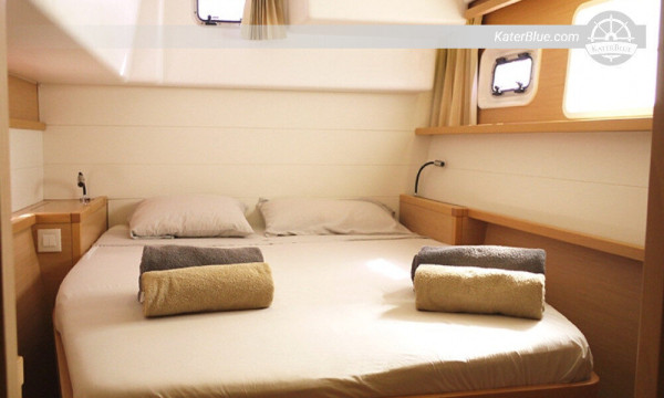 Deluxe catamaran weekly charter Formentera-Spain