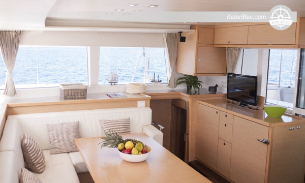 Deluxe catamaran weekly charter Formentera-Spain