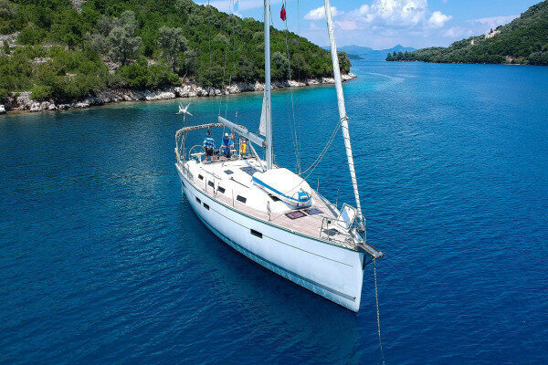 Bavaria yacht weekly charter Mykonos-Greece