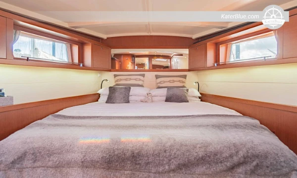 Fantastisk ugentlig bareboat charter i Ibiza, Spanien