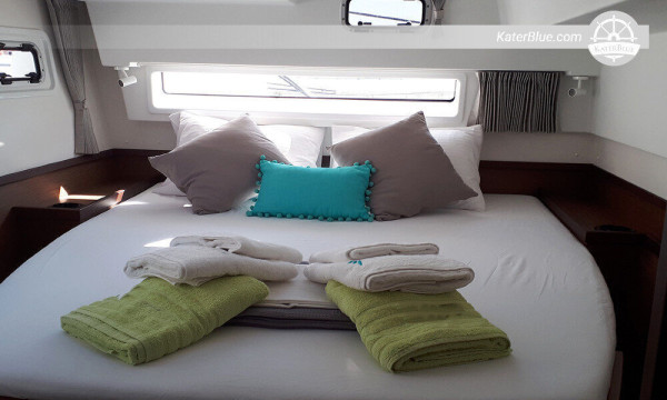 Luxury vessel weekly charters Kastos Greece