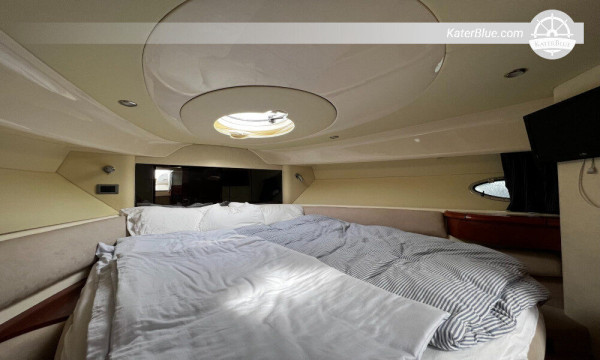 Fairline-skibssolnedgangscharter med skipper Marbella-Spanien