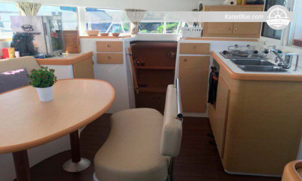 Katamaran dagcharter med skipper Marbella-Spanien