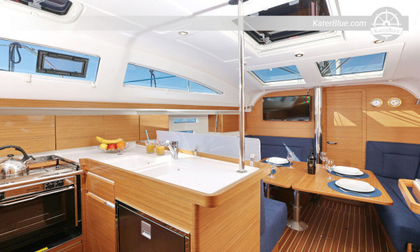 Noleggio settimanale di yacht Elan Sibenik-Croazia