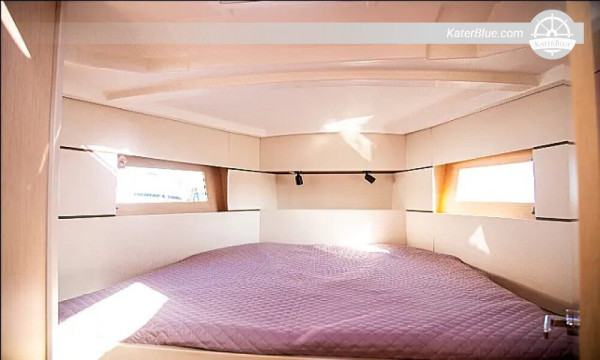 Beneteau yacht weekly charters with skipper Limassol-Cyprus