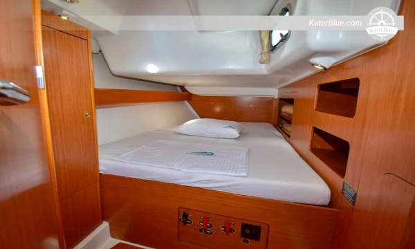 Merveilles des Cyclades : Croisière guidée à Lavrio, Grèce