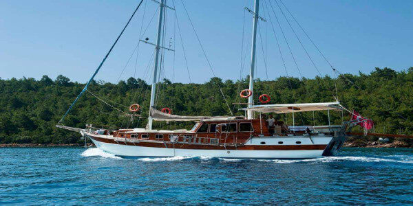 A Day Charter Adventure in Enchanting Bodrum, Turkey
