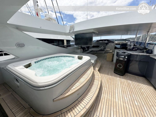 43-Meter Luxury Yacht with Top-Notch Amenities Yalikavak, Turkey