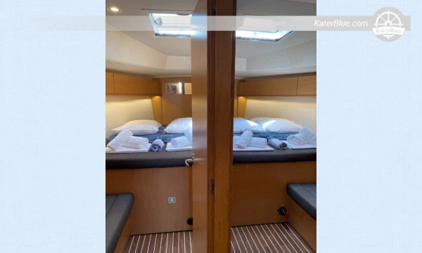 Vaar naar het paradijs met een bareboat charter in Alimos, Griekenland.