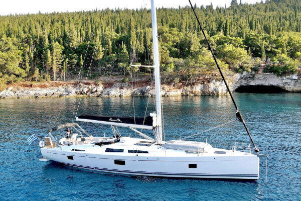 Charter settimanali disponibili Leonidio-Grecia