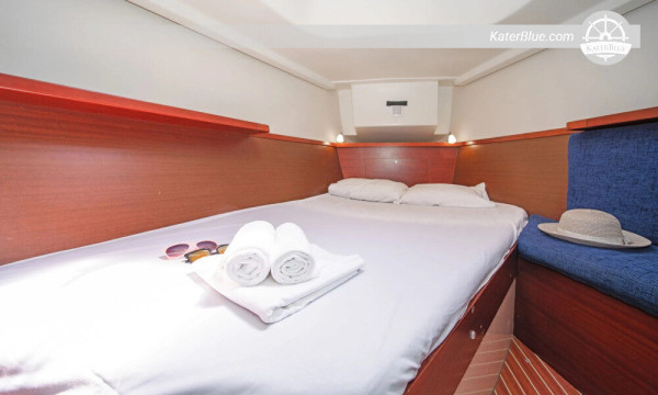 Hanse vessel offer weekly bareboat charters Agios-Greece