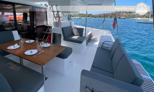 Luxuriöse Katamaran-Charter mit Skipper in St. Croix (Amerikanische Jungferninseln)