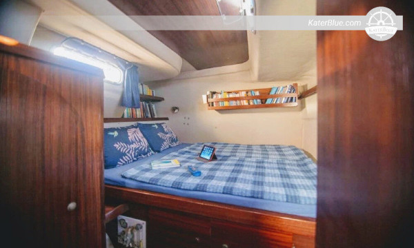 Luxury catamaran offer day charters Wallilabou St Vincent