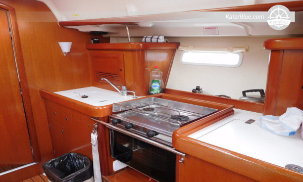 A 5-Day Charter to the Jurassic Coast Poole, United Kingdom