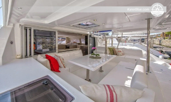 Ugentlige bareboat charterture Bora Bora Fransk Polynesien