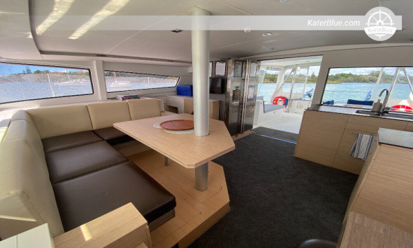 Passeios de barco com pernoite e skipper em Auckland, Nova Zelândia.