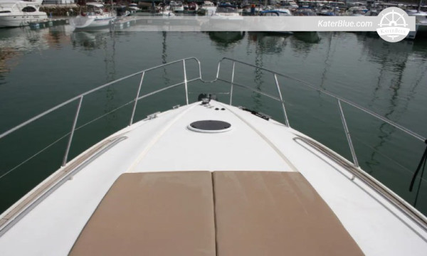 Vydejte se na Skippered Charter do Benagil Quarteira v Portugalsku