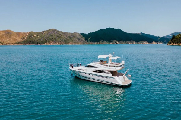 Alquiler de yates de lujo en Marlborough Sounds, Nueva Zelanda