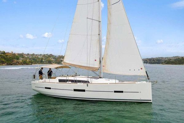 Ekonomiczne czartery bareboat w Botany Bay w Australii