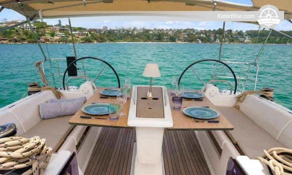 Dufour propose des locations de yachts à la journée à Middle Harbour, en Australie.