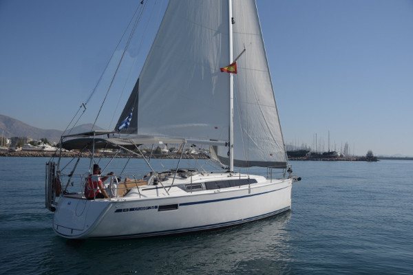 Bavaria Yacht-Tagescharter-Angebot auf dem Hawkesbury River, Australien