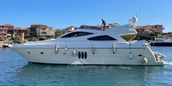 Santa Margherita di Pula Majesty Weekly Charter Sardinien, Italien