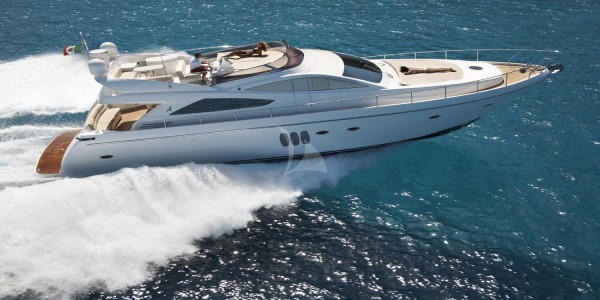 Chia Coastal Bliss Motoryacht-Wochenendabenteuer Sardinien, Italien