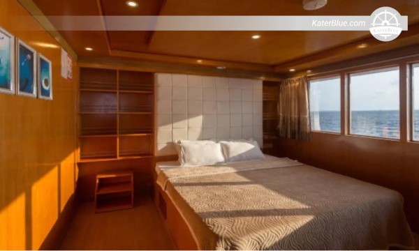 Discover Fotteyo Kandu Weekly Charter Male, Maldives
