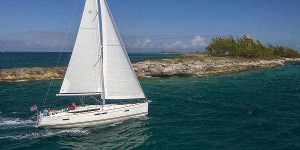 Langford Island Blissful 3-Night Charter in Queensland, Australia