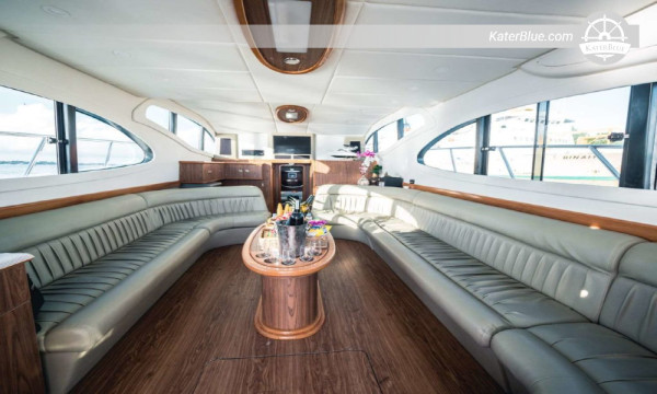 Offre de vacances de luxe en catamaran à Padang-Bai Bali