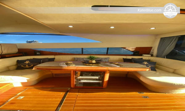Skippered Fairline vessel day charter Sands-Key Miami