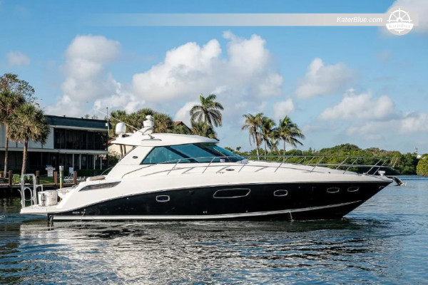 Location de luxe à la journée avec équipage, bateau de 15 mètres (50 pieds) à Sands-Key, Miami