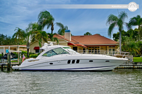 Location de yacht Sea Ray pour 12 personnes à la demi-journée dans la baie de Biscayne, à Miami.