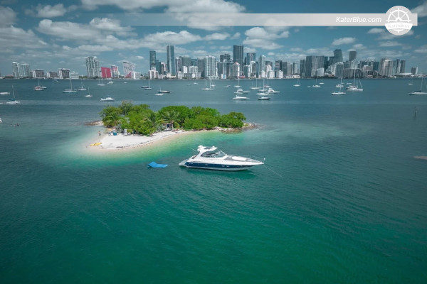Location de bateau de luxe avec skipper dans la baie de Biscayne à Miami