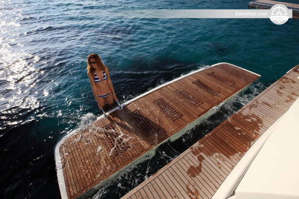 Crewed 55ft luxury half day charter Haulover-Sandbar Miami