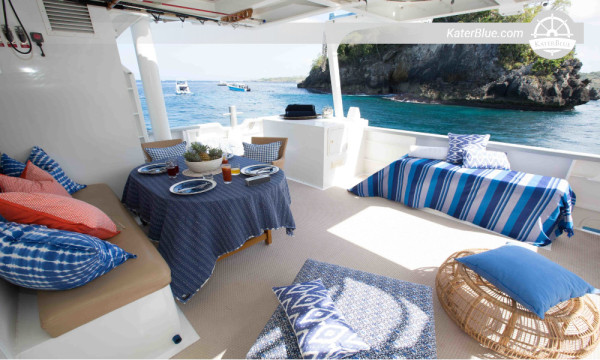 Luxury vessel sailing vacation Tuban Bali