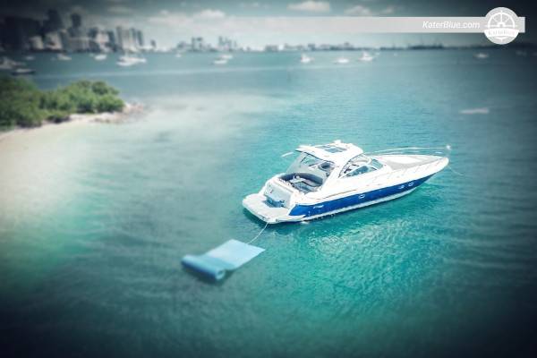Nabídka pronájmu jachet Crewed Express Hibiscus-Island Miami