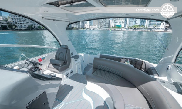 Location de yacht à moteur pour 13 personnes à la journée à Palm Island, Miami