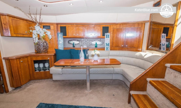Skippered Express vessel day charter Sands-Key Miami