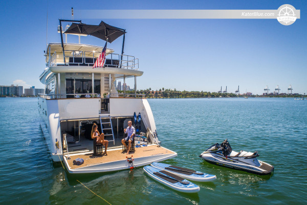 Pronájem luxusních lodí Horizon v Key-Largo, Spojené státy