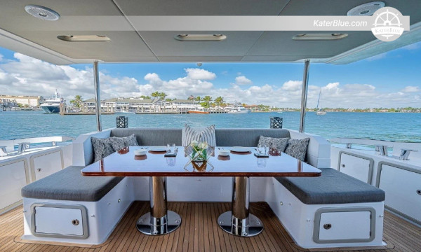 Bemannad lyxcharter Fisher Island USA