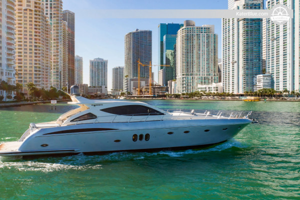 Luxusyachtcharter für 10 Personen in der Biscayne Bay, USA