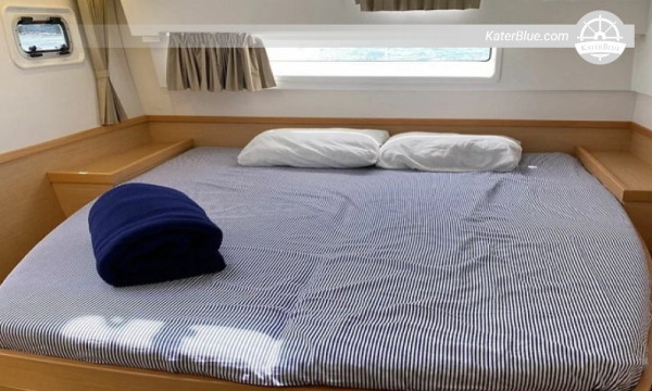 Pronájem lodi s posádkou přes noc na Floridě, Spojené státy