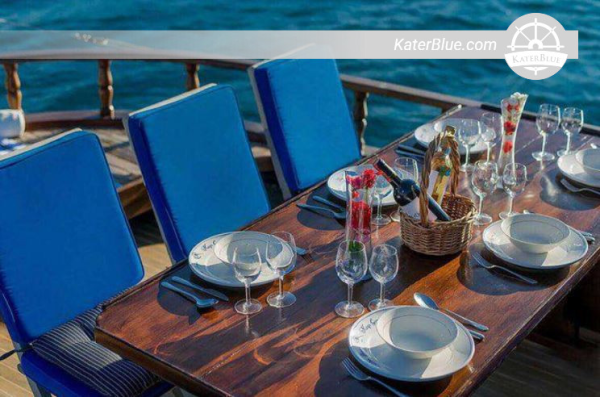 Discover Dafina Bay Weekly Charter Orikum, Albania